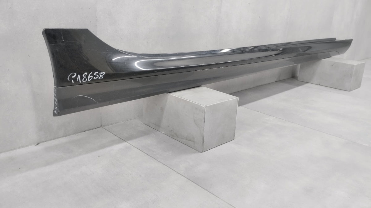 Lajsna praga desna BMW 2 F44 M paket 19-