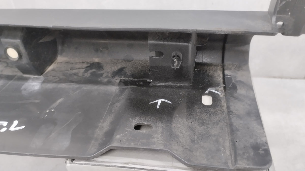 Lajsna praga lijevi Ford Tourne Connect zadnji zadnji DT11-V10155-B długi 12-22