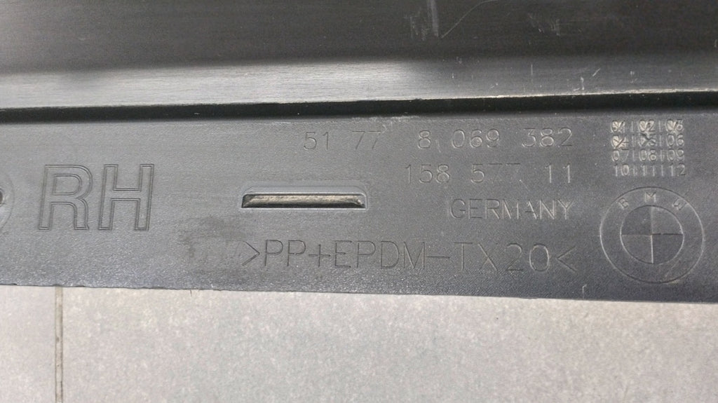 Lajsna praga desni BMW 3 G20 G21 M paket 18- sedan kombi