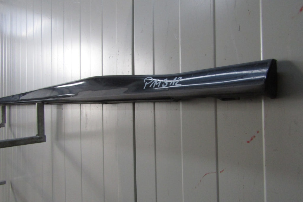 Lajsna praga lijeva VW Golf 8 5H0 R Line HB 19-