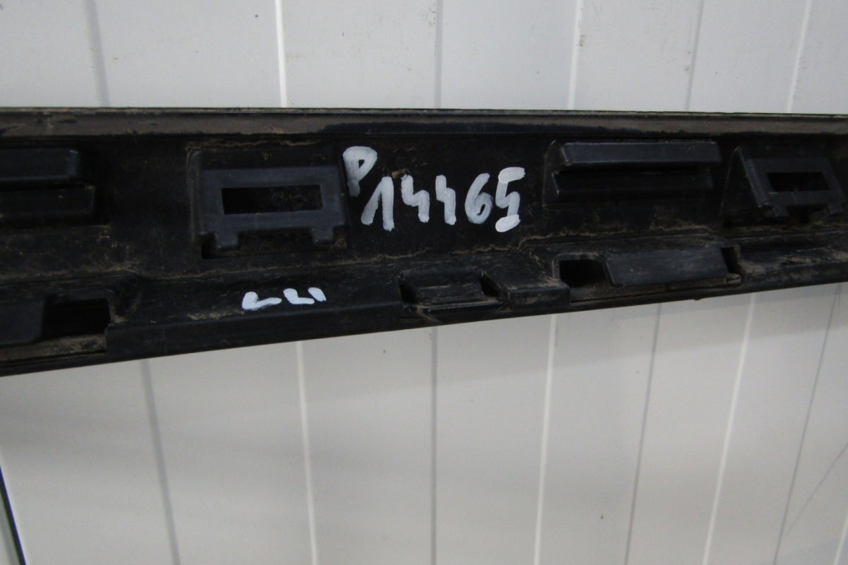Lajsna praga lijeva VW Golf 8 5H0 R Line HB 19-
