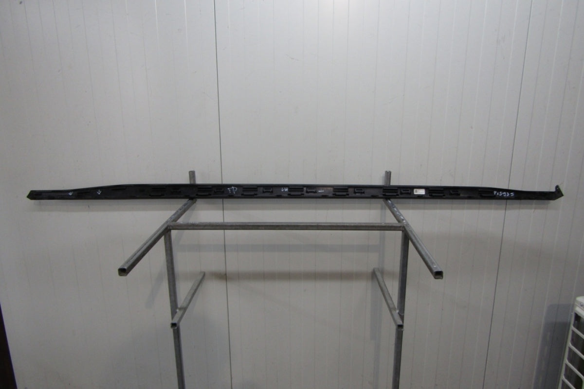Lajsna praga lijevi VW Golf 8 5H9 R Line kombi 20-