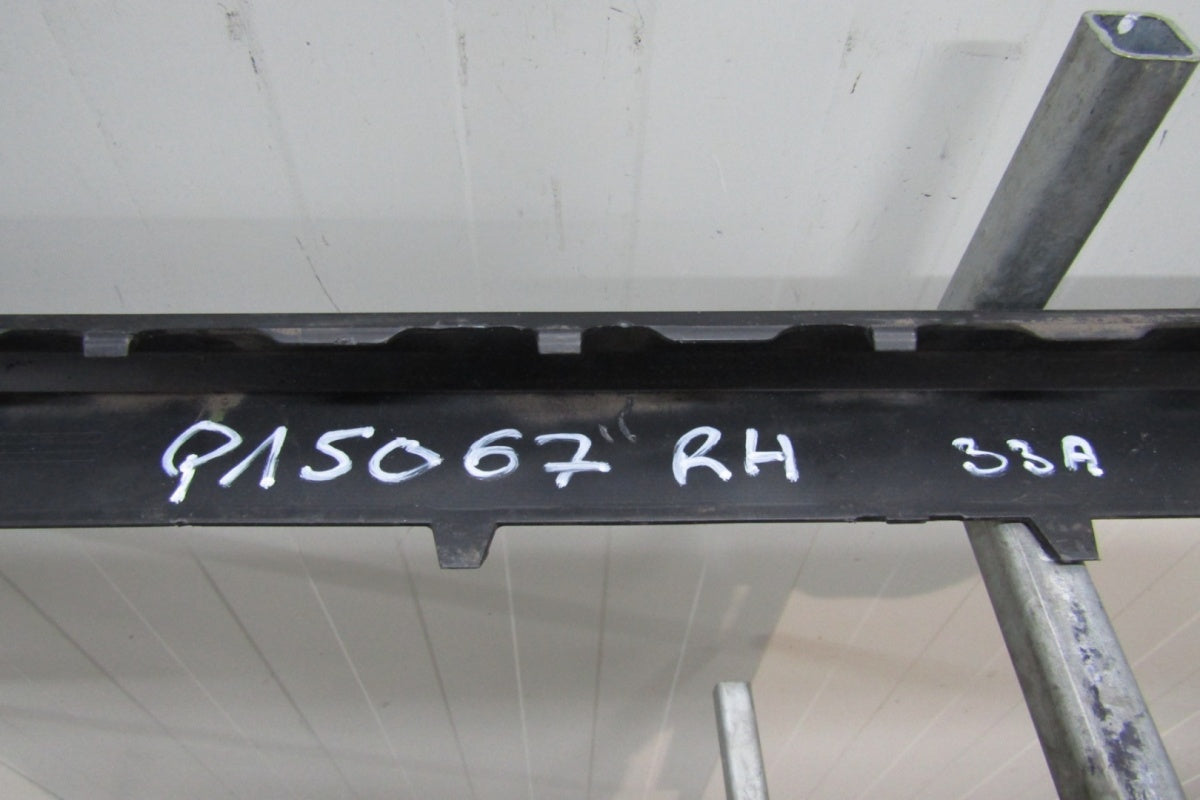 Lajsna praga desni VW Touran II 2 R Line 15-