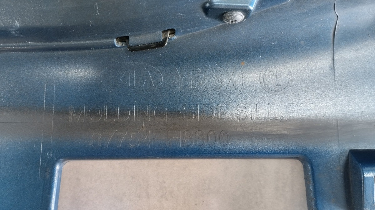 Lajsna praga desni KIA RIO IV 18- GT Line Tonic
