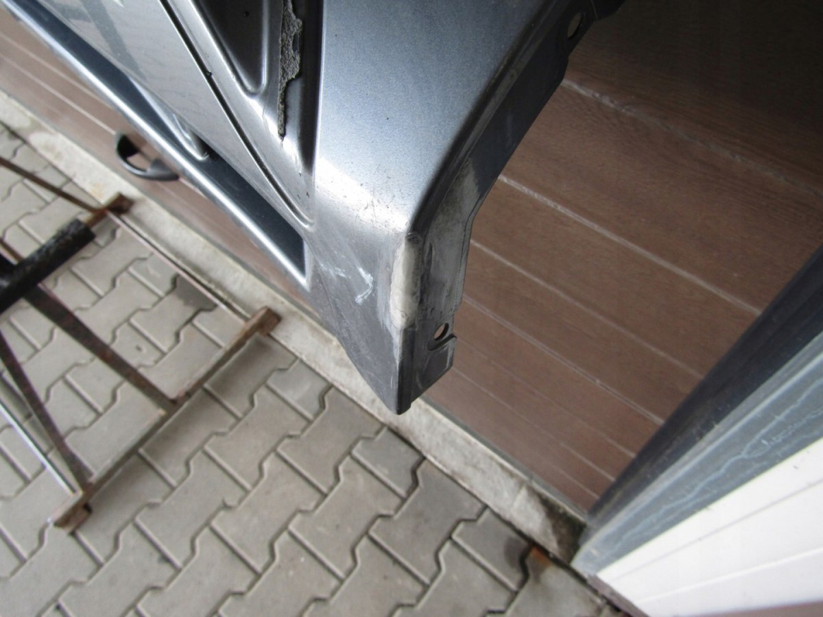 Lajsna praga lijeva Volvo XC90 15-23 PUR 31408231