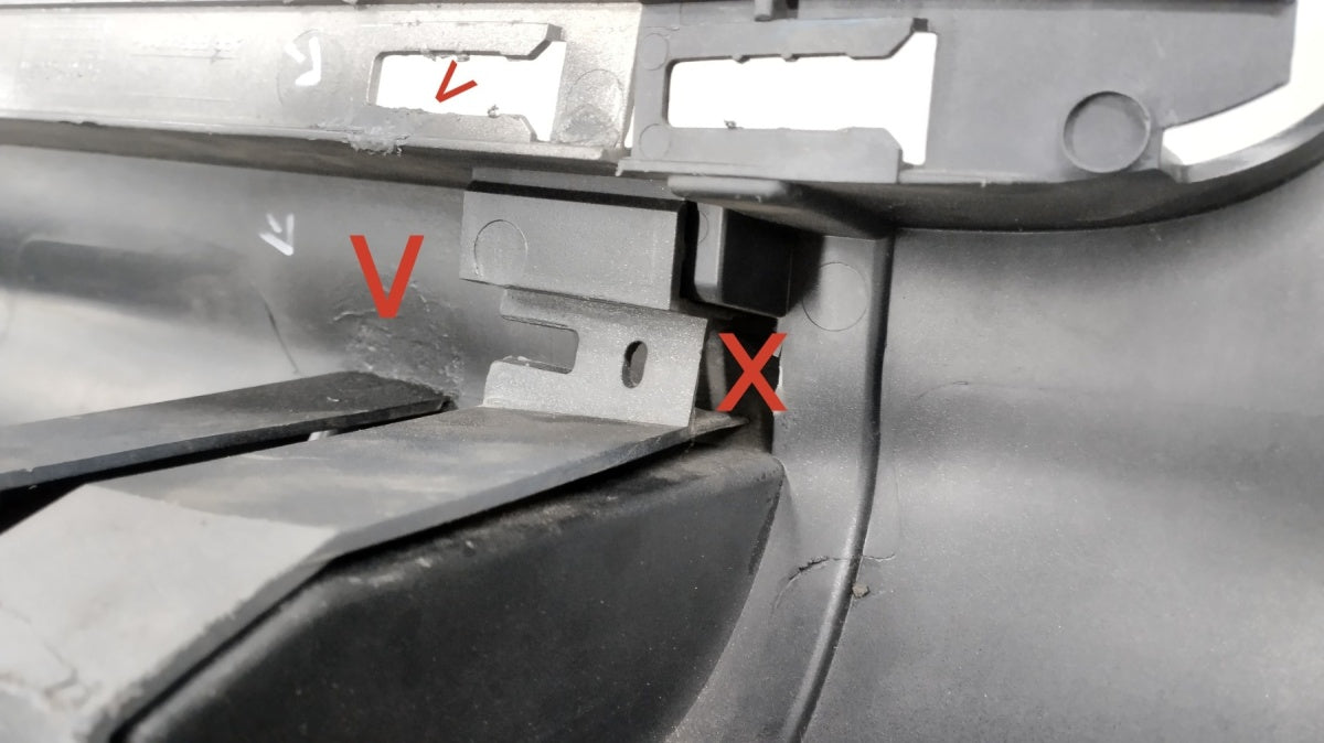 Lajsna praga lijevi Volvo XC60 XC-60 LIFT 13-17 komplet