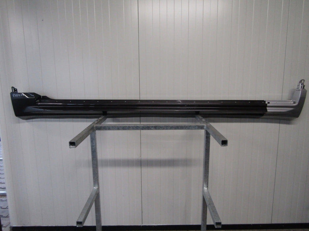 Lajsna praga lijeva Volvo XC90 II 18- lift XC 90 komplet
