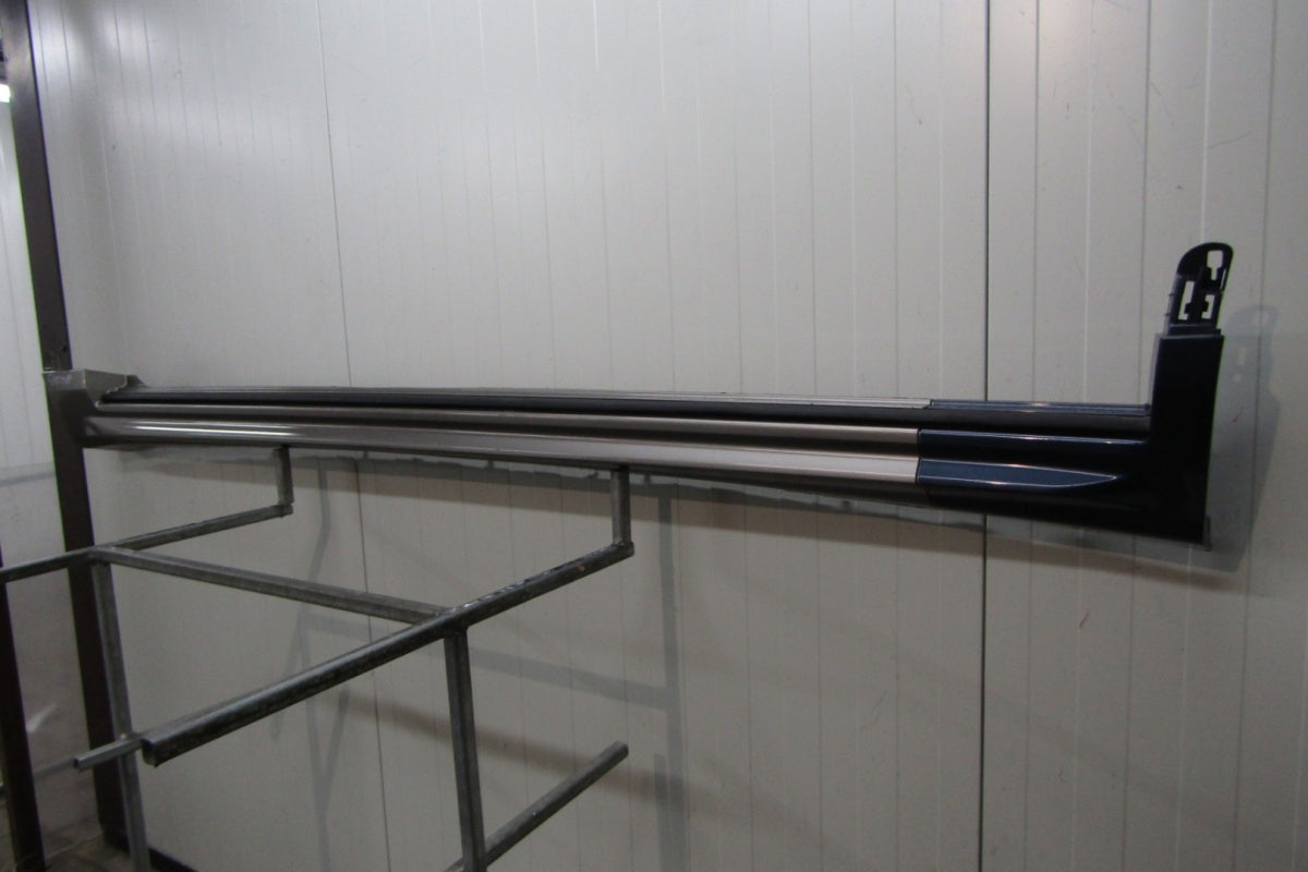 Lajsna praga lijevi Volvo XC90 II 18- lift XC 90
