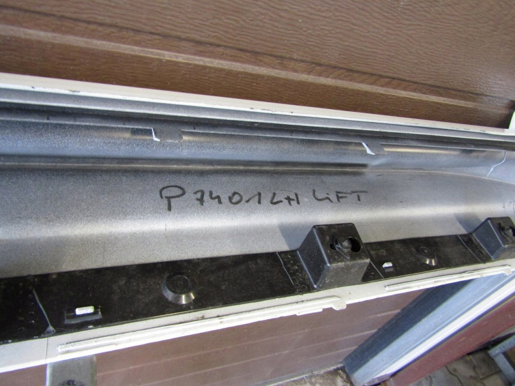 Lajsna praga lijeva Volvo XC90 II 18- lift komplet