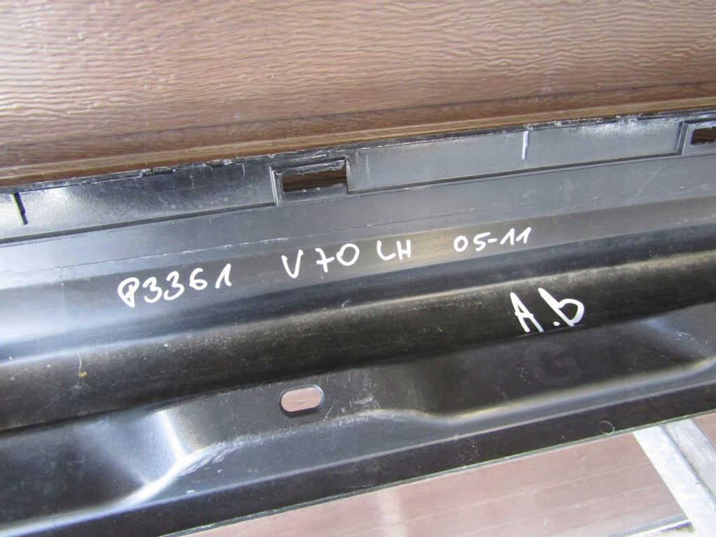 Lajsna praga lijeva Volvo V70 07- długa krótka