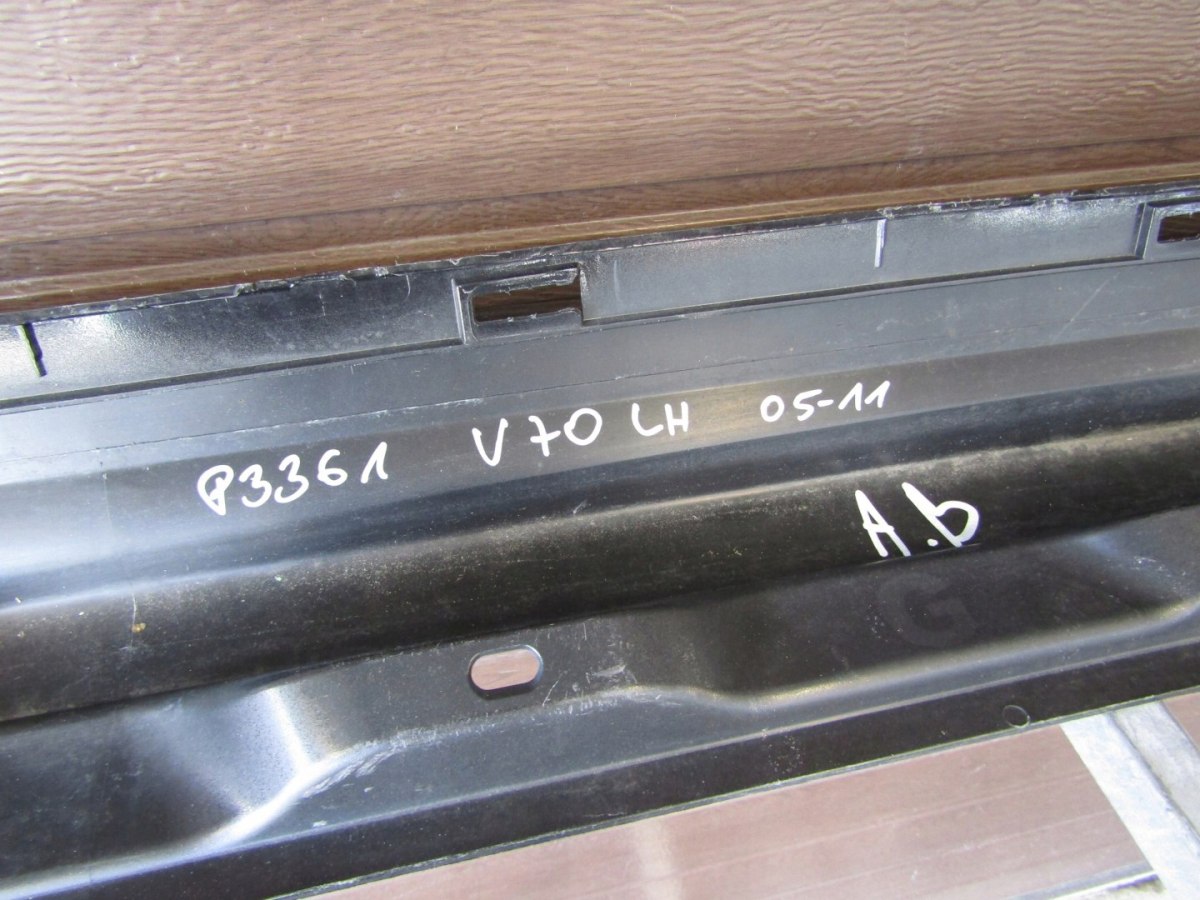 Lajsna praga lijeva Volvo V70 07- długa krótka