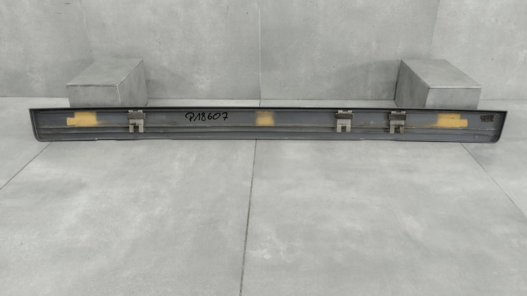 lajsna klapy tapicerka zadnji bagażnika Land Range Rover L322 02-12