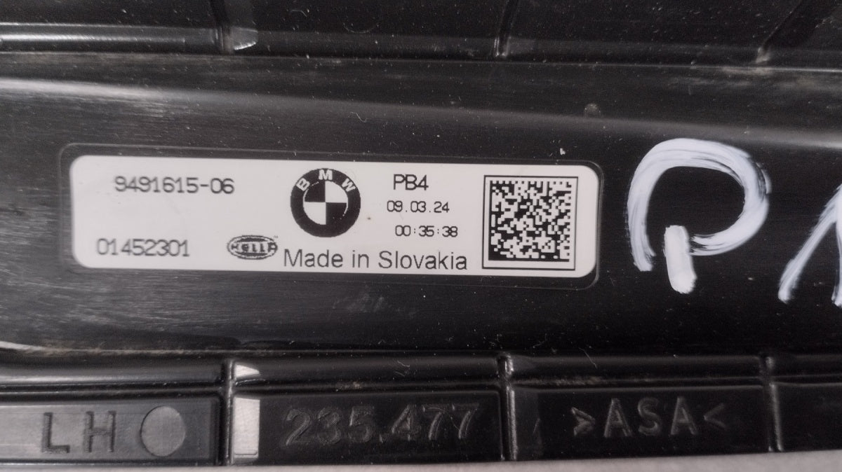 Slizg nosač Lampki praga LH + LED lijevi lajsne progowej BMW G22 G23 G24