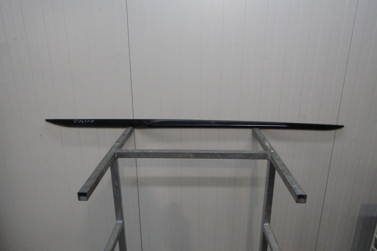 Lajsna praga desna Audi A1 S line 82A 17- S1