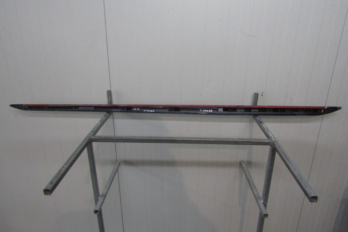Lajsna praga desna Audi A1 S line 82A 17- S1