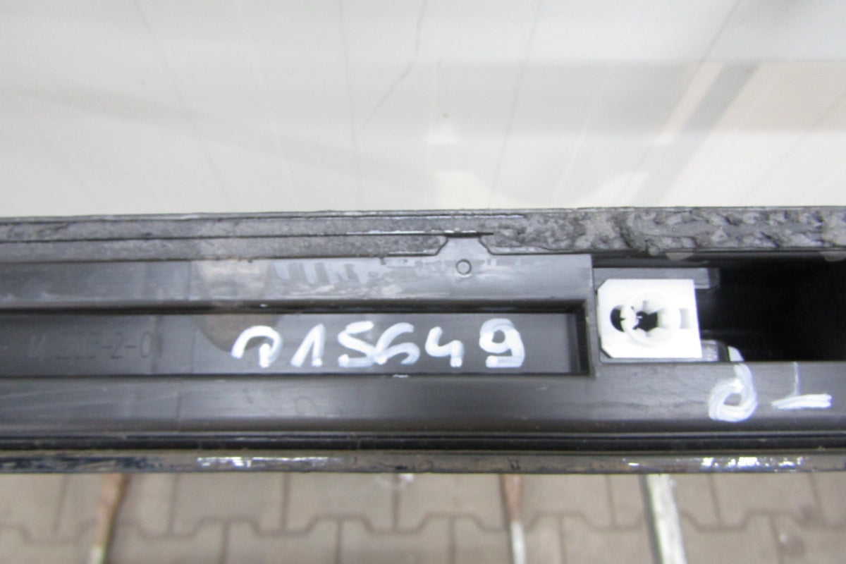 Lajsna praga desni Audi A1 S line 82A 17- S1