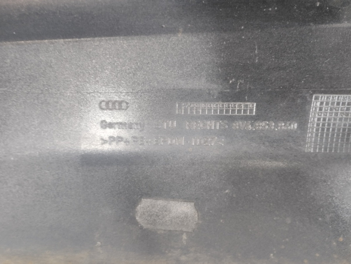 Lajsna praga desni Audi A3 8V4 Sportback S Line 13-20