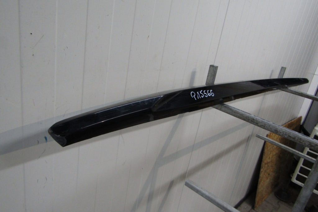 Lajsna praga desni Audi A3 8Y0 S Line 20- S3