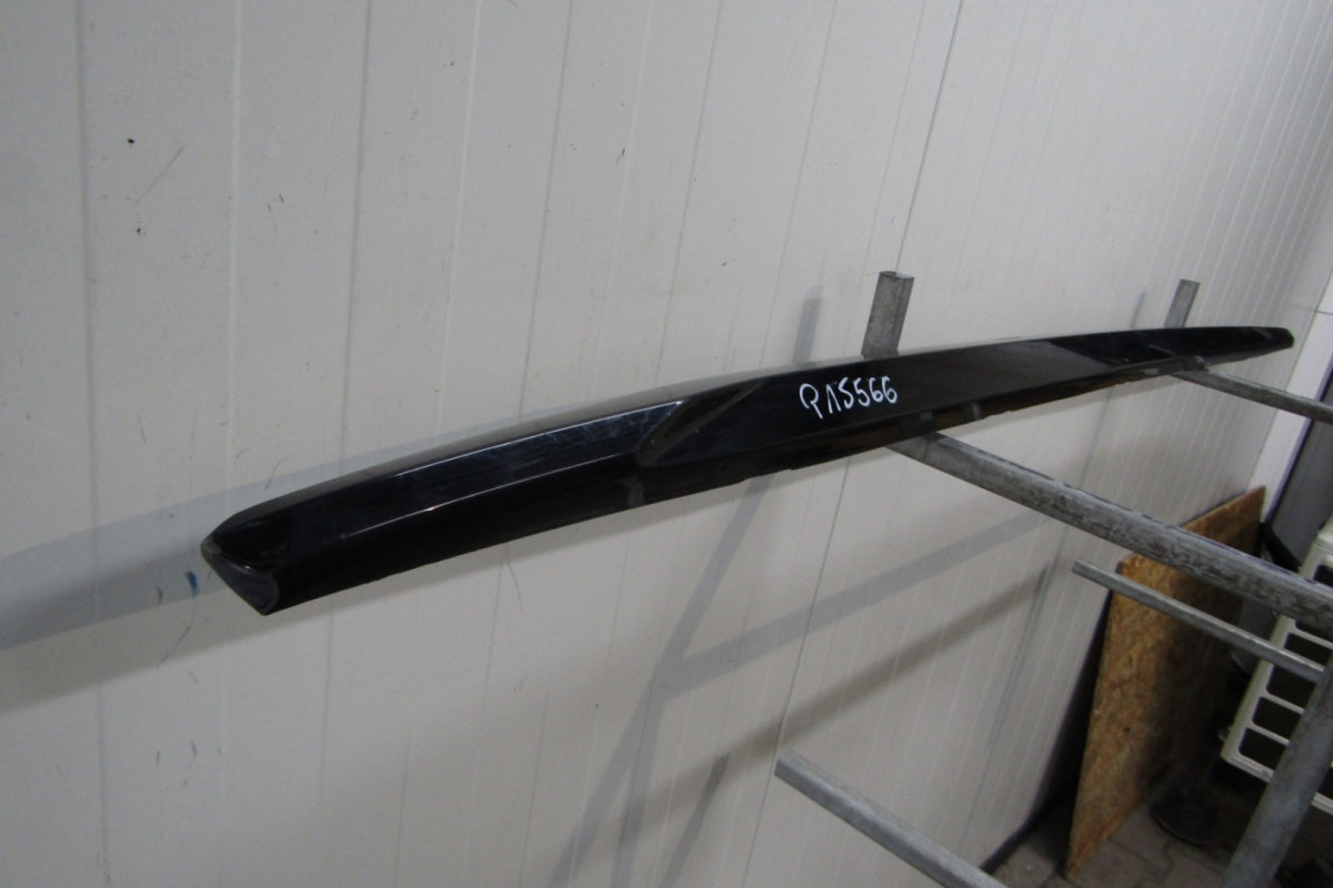 Lajsna praga desni Audi A3 8Y0 S Line 20- S3