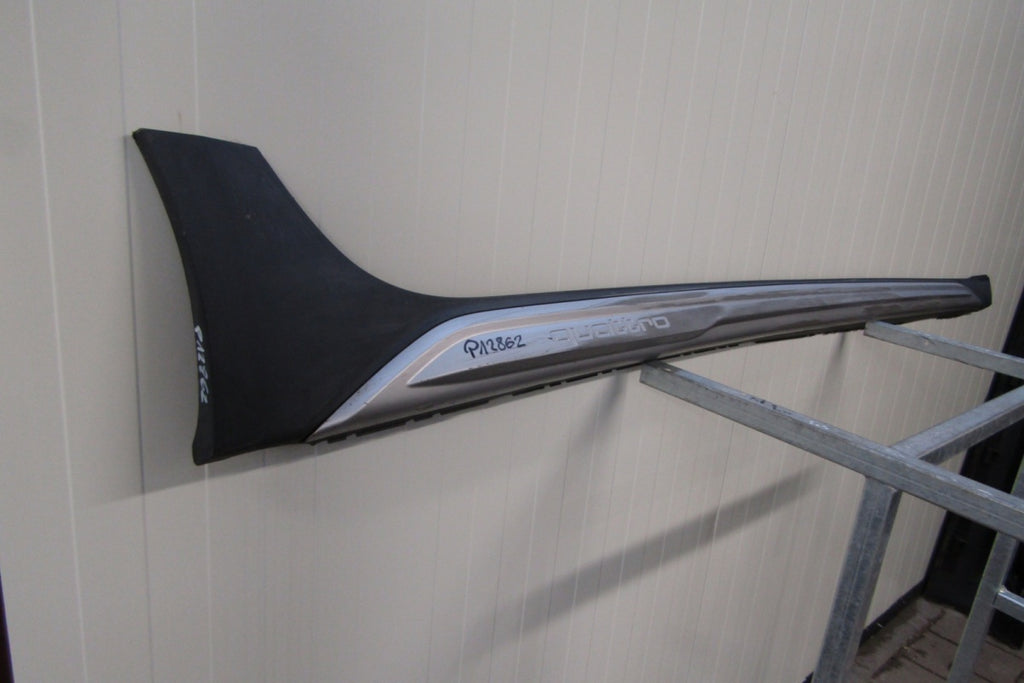 Lajsna praga desna Audi A4 Allroad LIFT 8W9 B9 KOMBI 19-