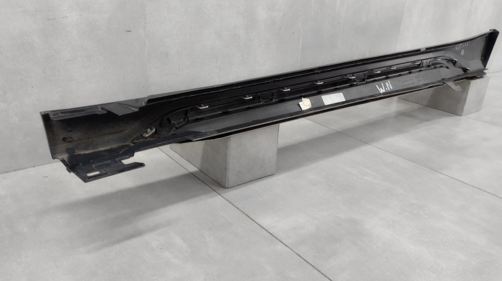 Lajsna praga desni BMW X1 III 3 U11 X LINE 22-