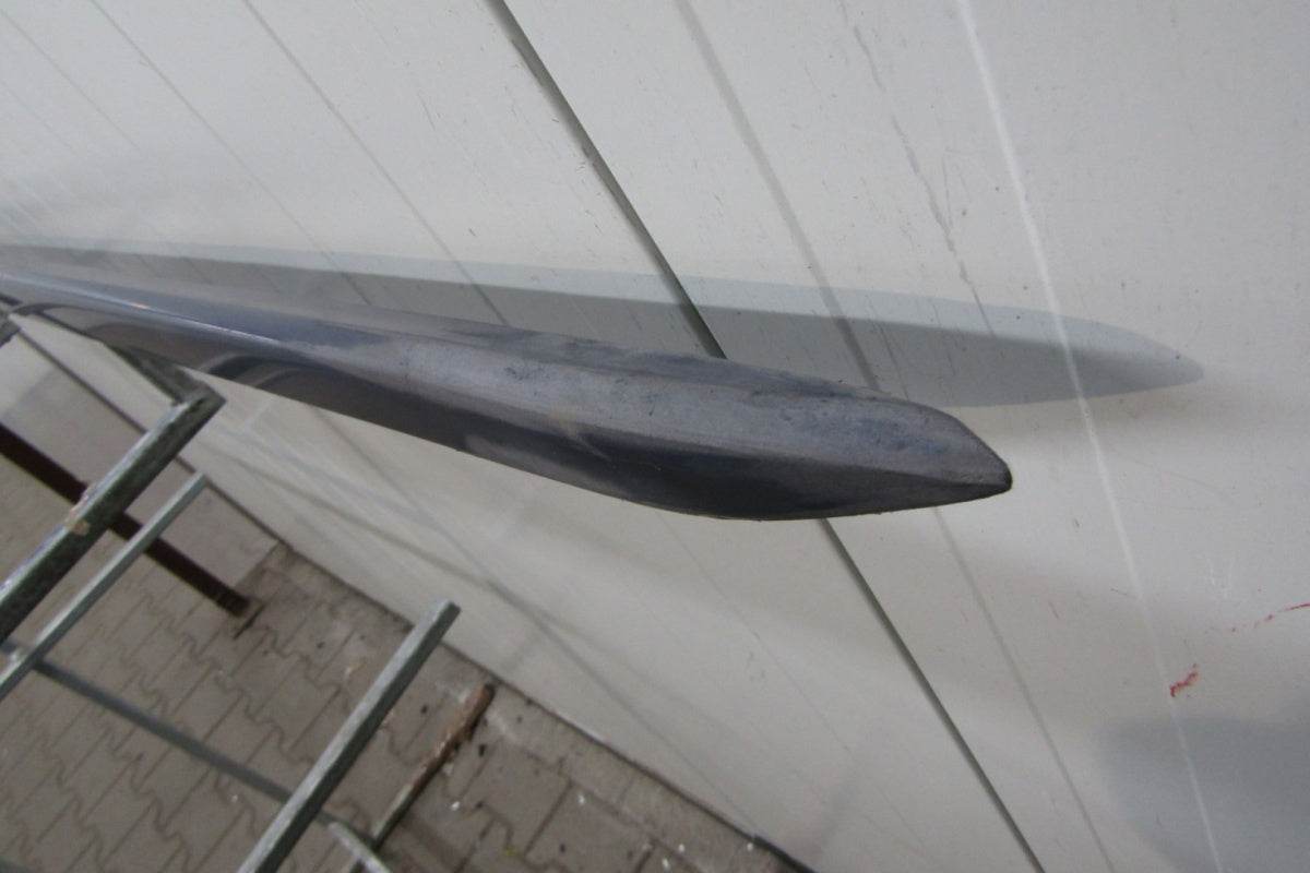 Lajsna praga desni Audi A4 B9 8W0 S-Line 15-19