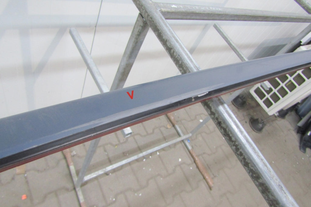 Lajsna praga desni Audi A4 B9 8W0 S-Line 15-19