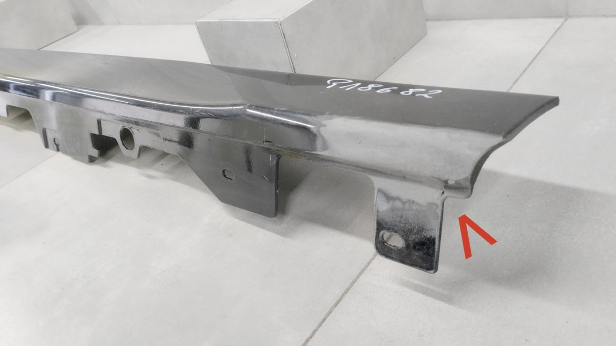 Lajsna praga lijeva BMW 2 G42 M paket Coupe 22-