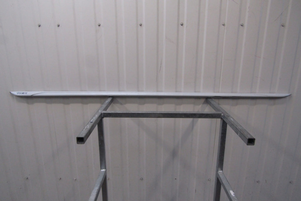 Lajsna praga desna Audi A4 B9 8W0 S-Line 19 Lift