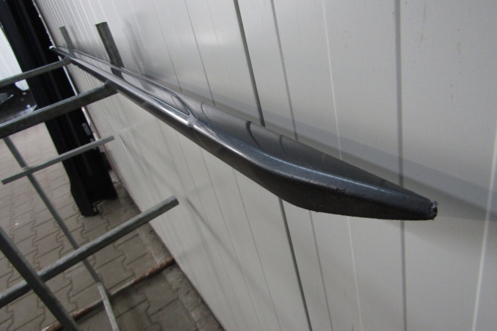Lajsna praga desna Audi A4 B9 8W0 S-Line 19 Lift