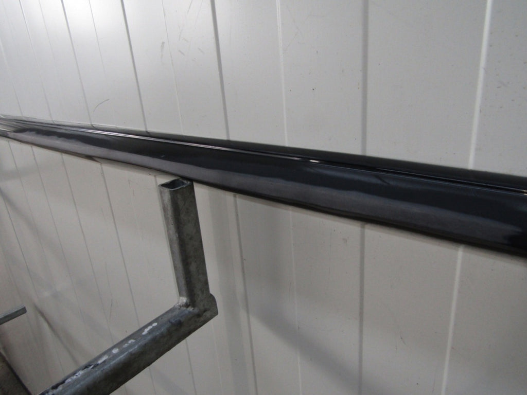 Lajsna praga desna Audi A4 B9 8W0 S-Line 19 Lift