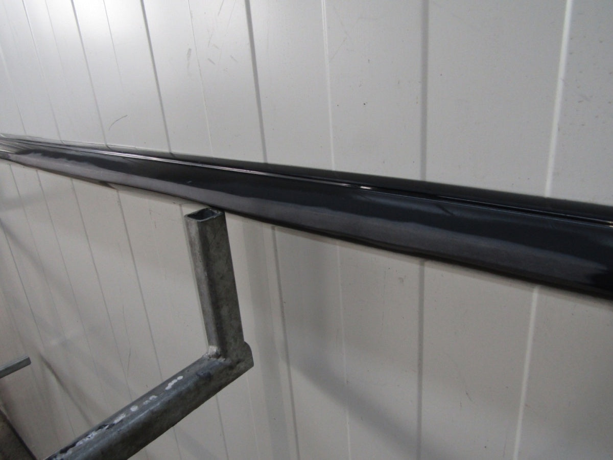 Lajsna praga desna Audi A4 B9 8W0 S-Line 19 Lift