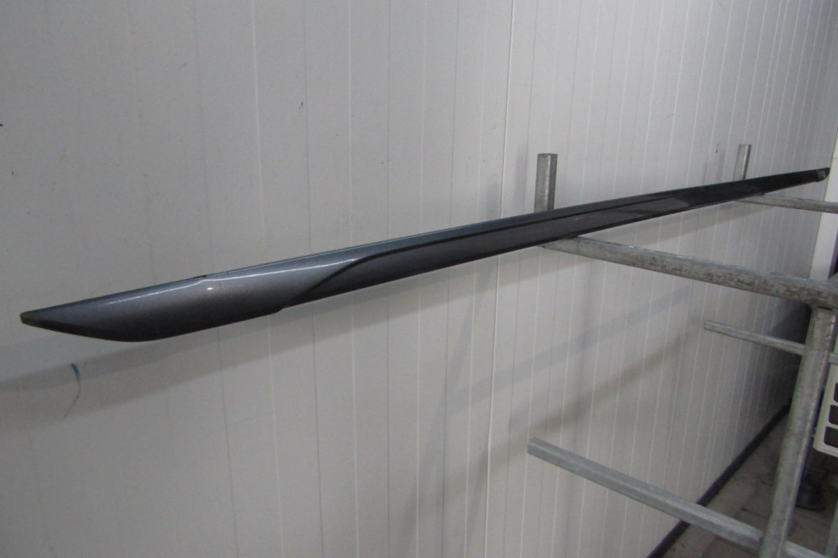 Lajsna praga desna Audi A4 B9 8W0 S-Line 19 Lift