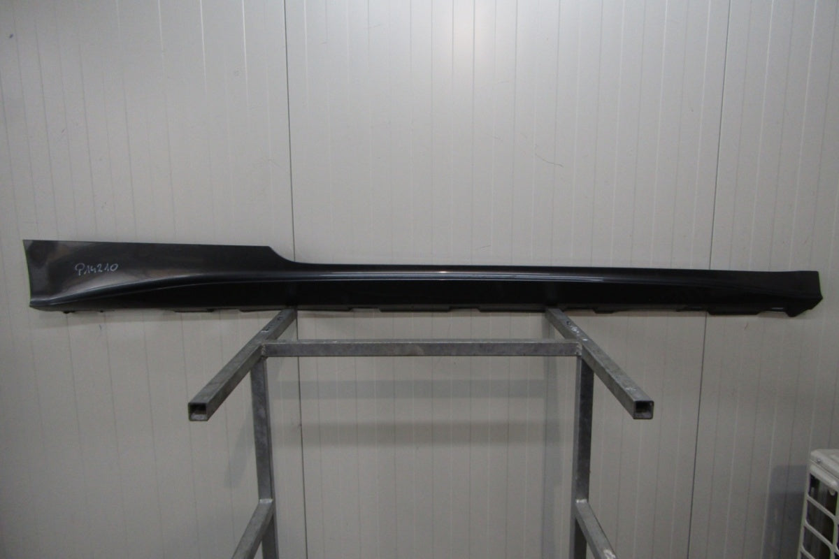 Lajsna praga desna Audi A5 8W6 8W7 S-Line 19 Lif