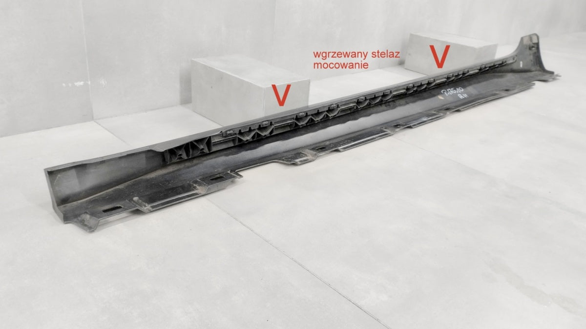 Lajsna praga desni Audi A5 8W8 S-Line 19 Lift-
