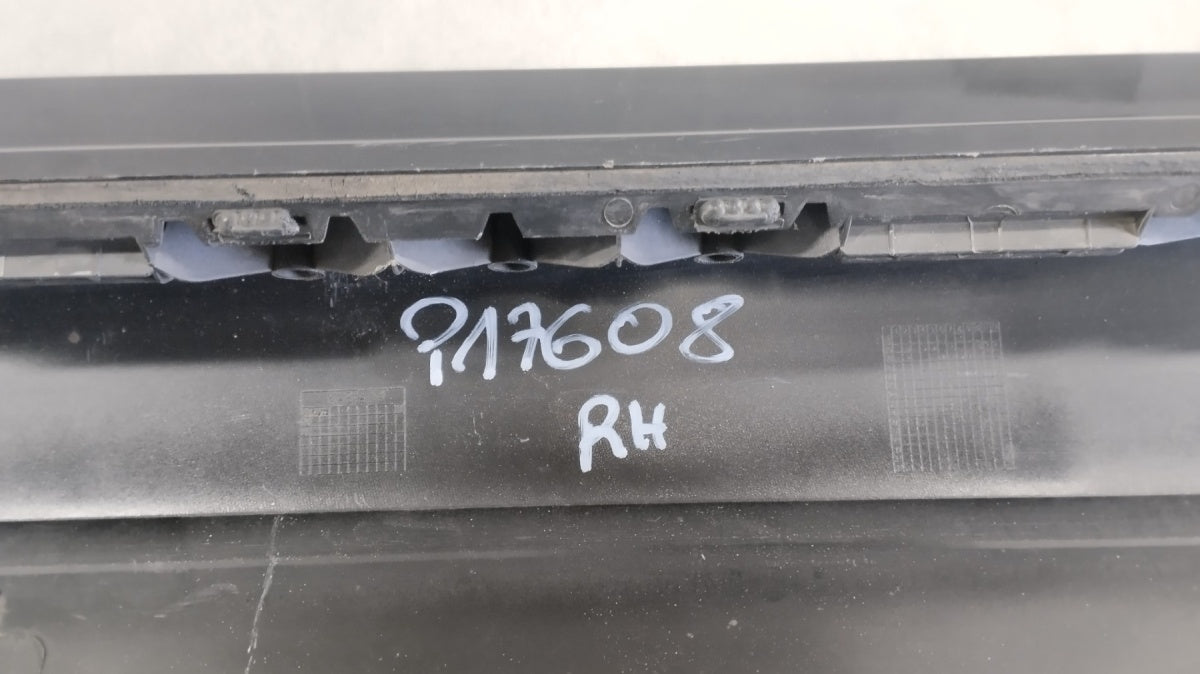 Lajsna praga desni Audi A5 8W8 S-Line 19 Lift-