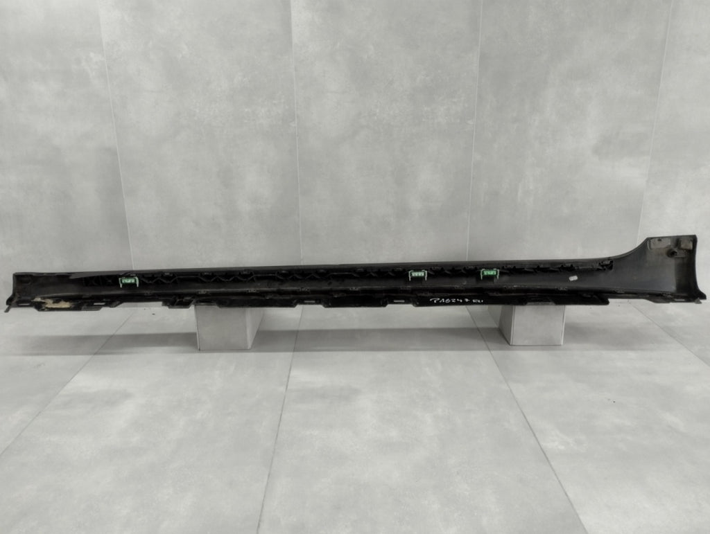 Lajsna praga desni Audi A5 8W8 S Line Sportback 16-19 5D