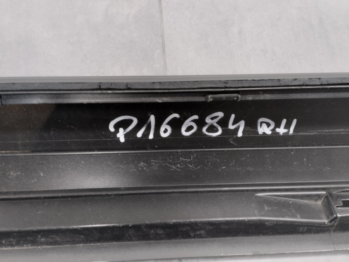 Lajsna praga desni Audi A6 C8 4K0 S Line 18-