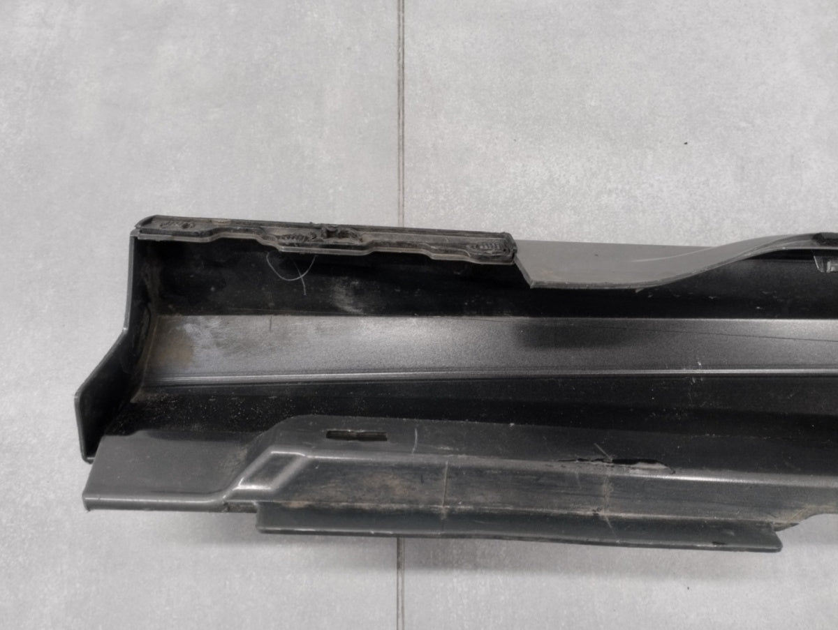 Lajsna praga desni Audi A6 C8 4K0 S Line 18-