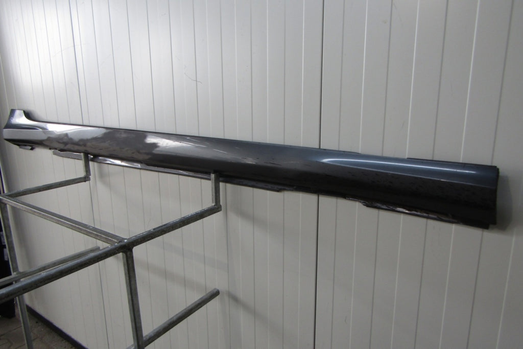 Lajsna praga desna Audi A6 C8 4K0 S Line 18-