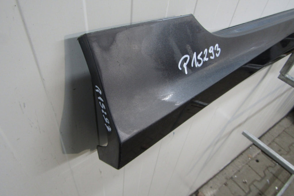 Lajsna praga desni Audi A6 C8 4K0 S Line 18-