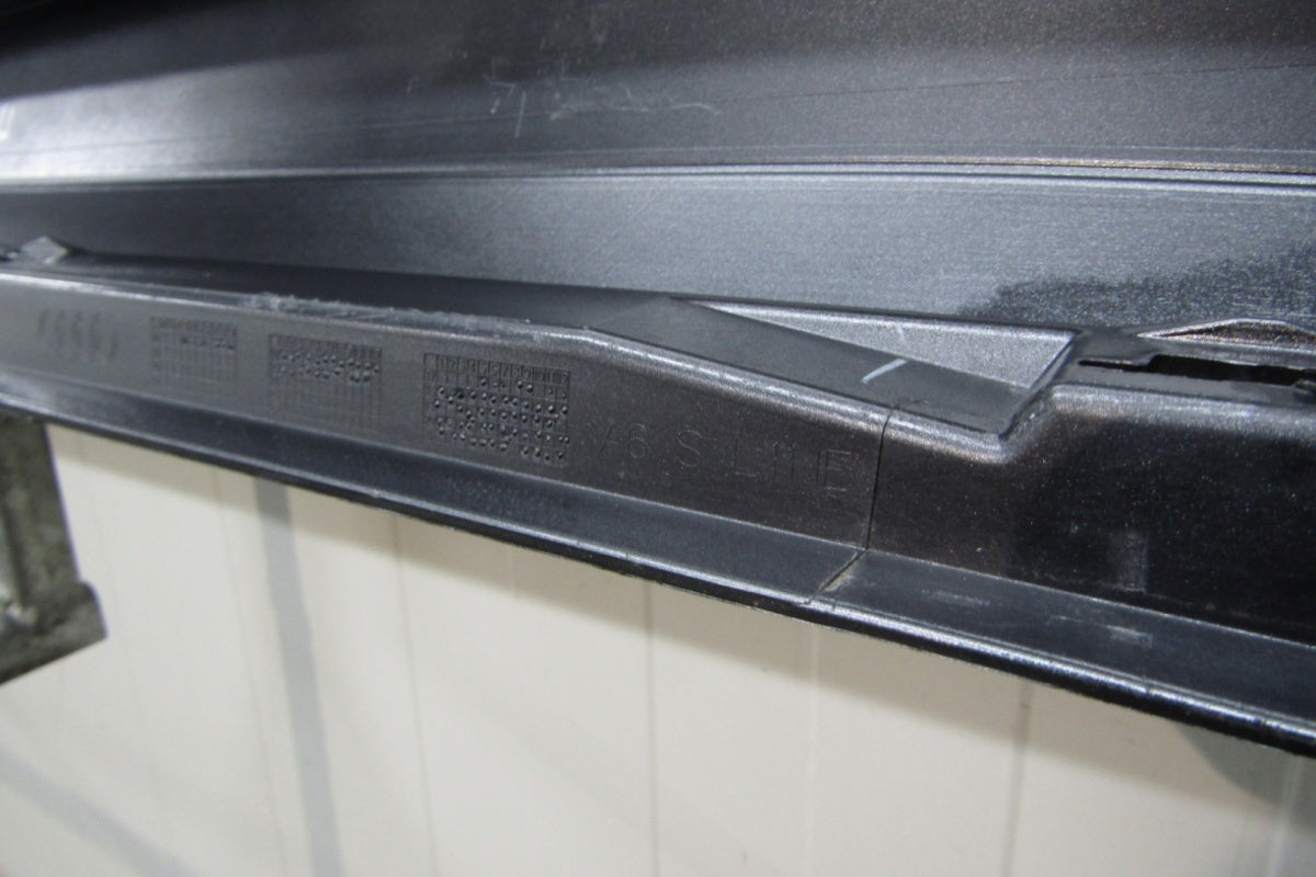 Lajsna praga desni Audi A6 C8 4K0 S Line 18-
