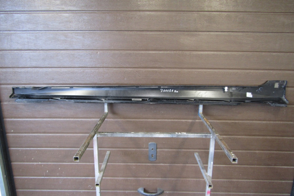 Lajsna praga desna Audi A6 C8 4K0 obloga 18-