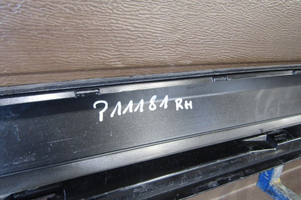 Lajsna praga desna Audi A6 C8 4K0 obloga 18-