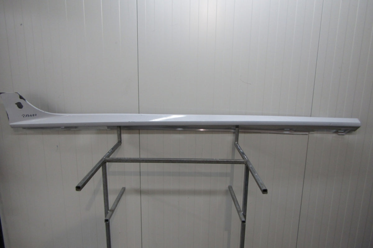 Lajsna praga desna Audi A7 4G8 S-Line Lift 15-