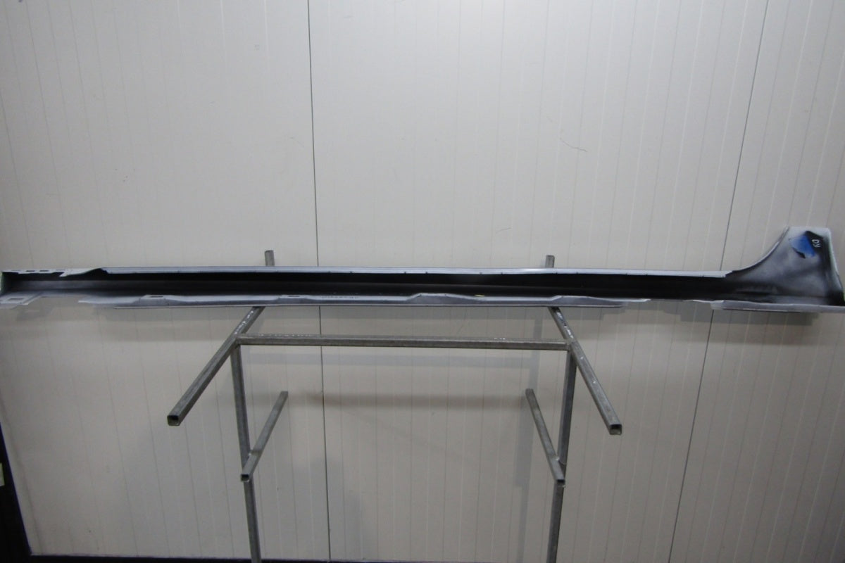 Lajsna praga desna Audi A7 4G8 S-Line Lift 15-