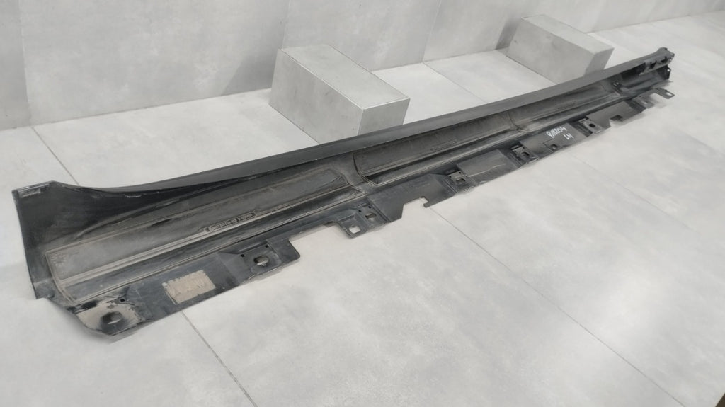 Lajsna praga lijevi Mercedes S klasa W 223 Long AMG 20-