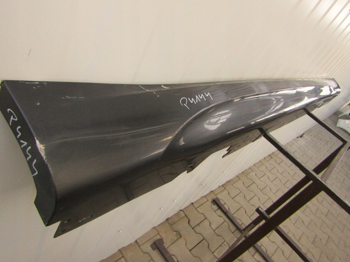 Lajsna praga desna BMW X1 E84 M-paket obloga