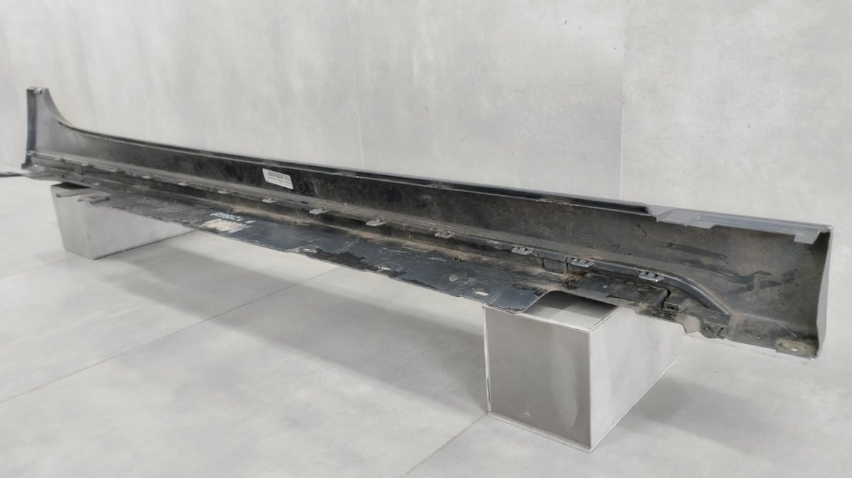 Lajsna praga lijevi BMW 1 F40 M paket 19-