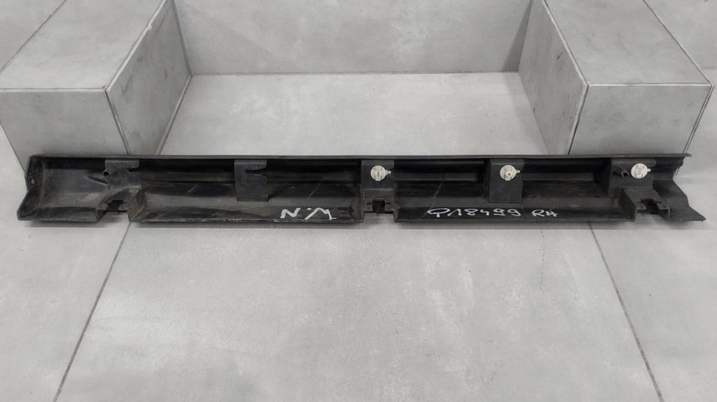 Lajsna praga desni prednji Ford Transit MK8 bk31-V10154-ADW 13-23